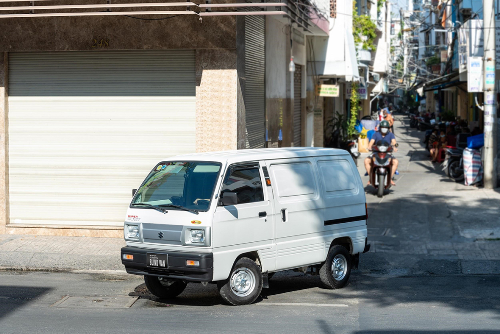 Suzuki Blind Van có thể lưu thông giờ cao điểm